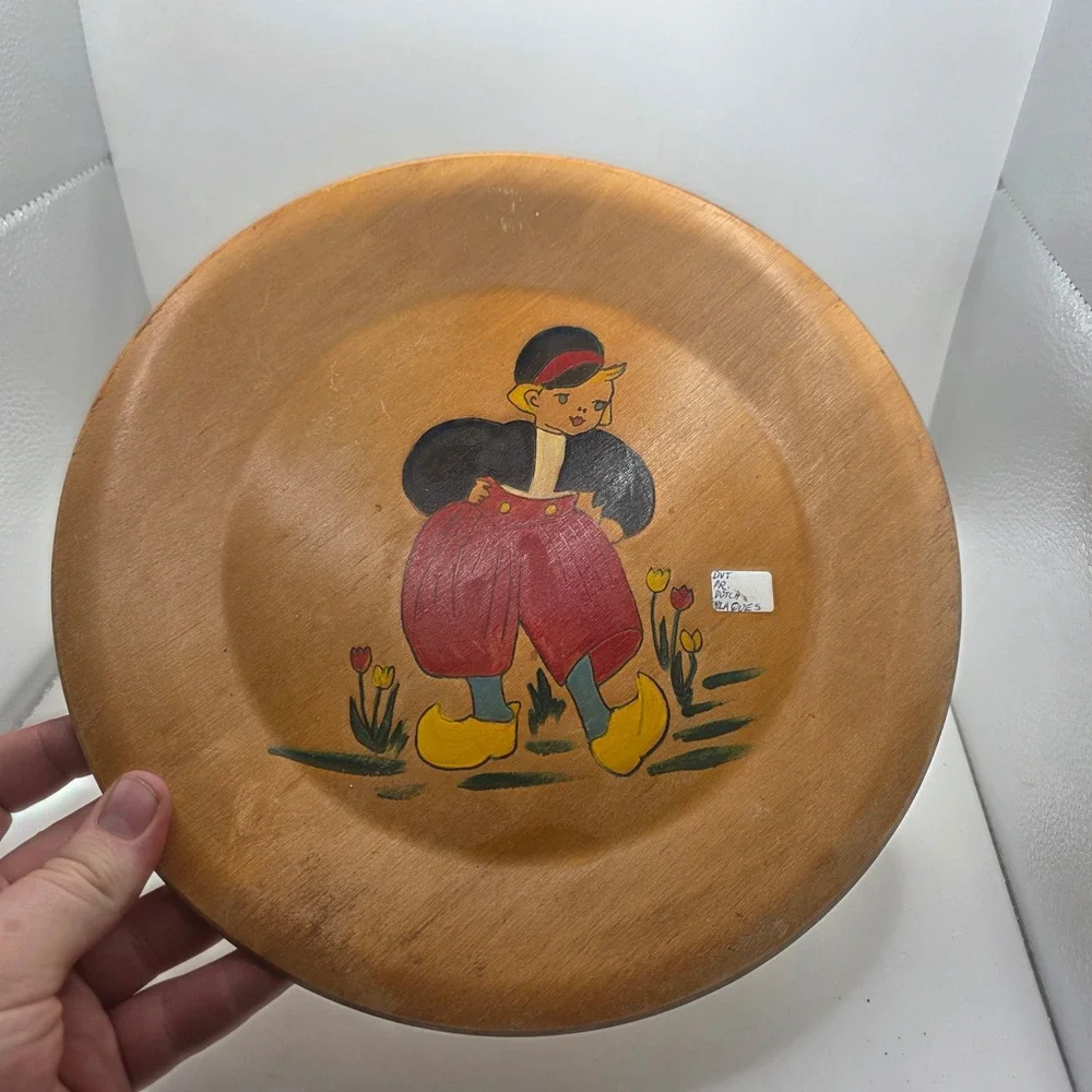 Vintage Dutch Boy Girl Wooden Wall Plates Pair Folk Art Holland MCM Decor